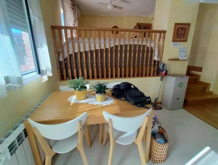 Un Apartamento Con Vistas Viguera Экстерьер фото